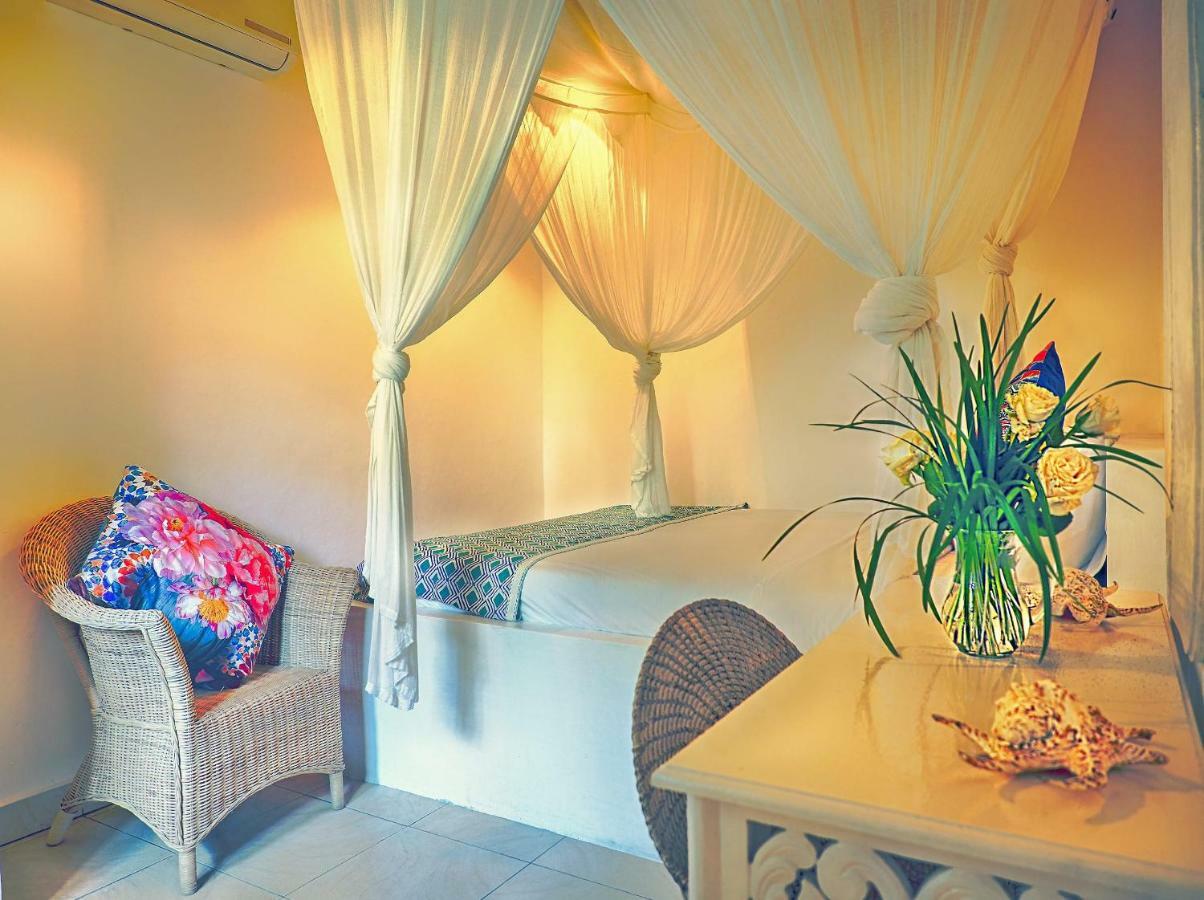 Villa White Stars Seminyak  Exterior photo